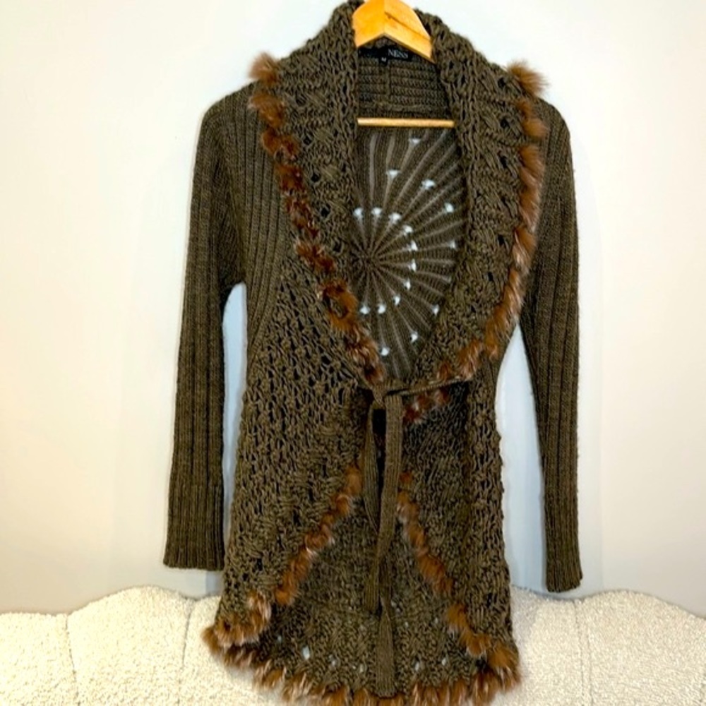 (M) #173 Unique style NESS sweater
